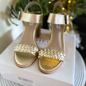 Steve Madden ‘Cadence’ Gold Sandal